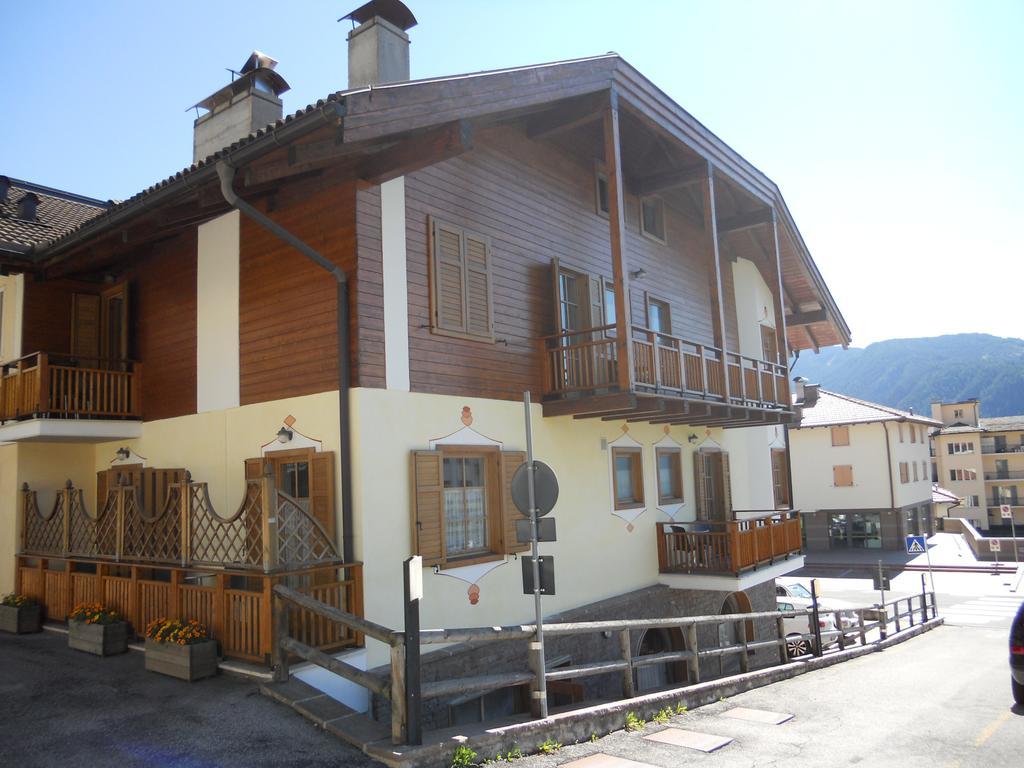 Residence Garni Manuela Cavalese Εξωτερικό φωτογραφία