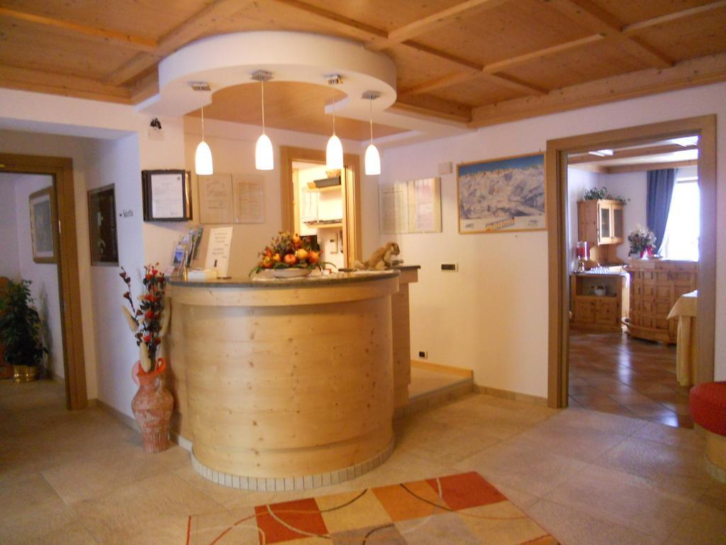 Residence Garni Manuela Cavalese Δωμάτιο φωτογραφία